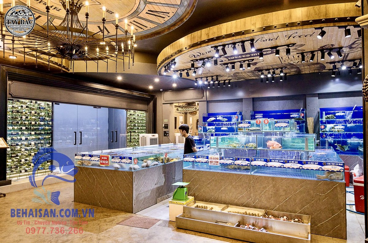 Nhà hàng Tây Bắc – không gian ngoài trời, đặc sản Tây Nguyên